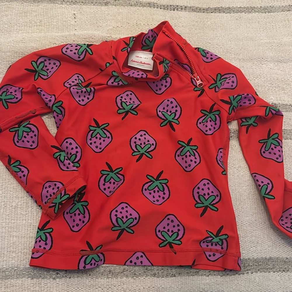 Girls swim hanna rashguard